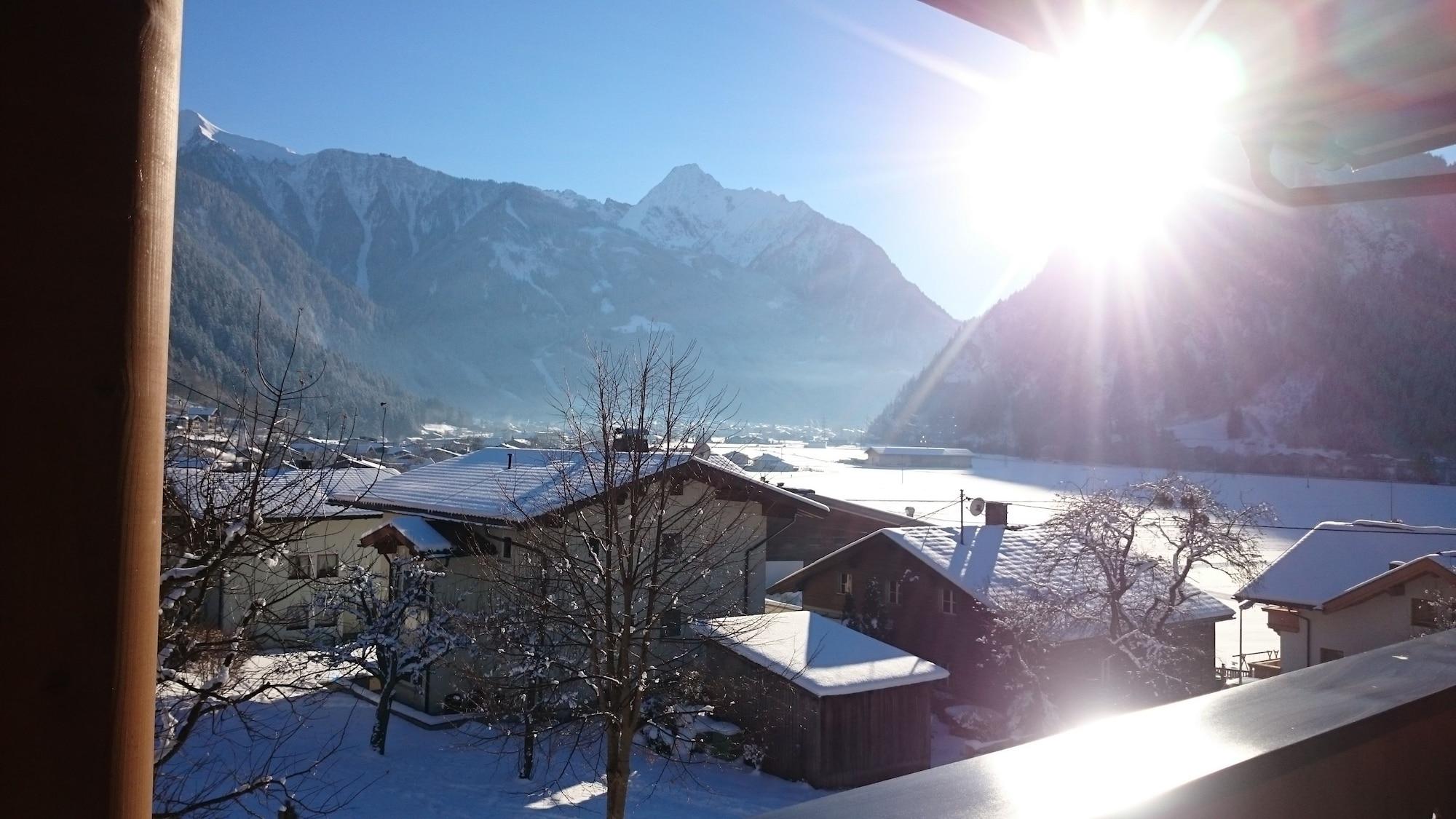 Hotel Eckartauerhof Mayrhofen Bagian luar foto