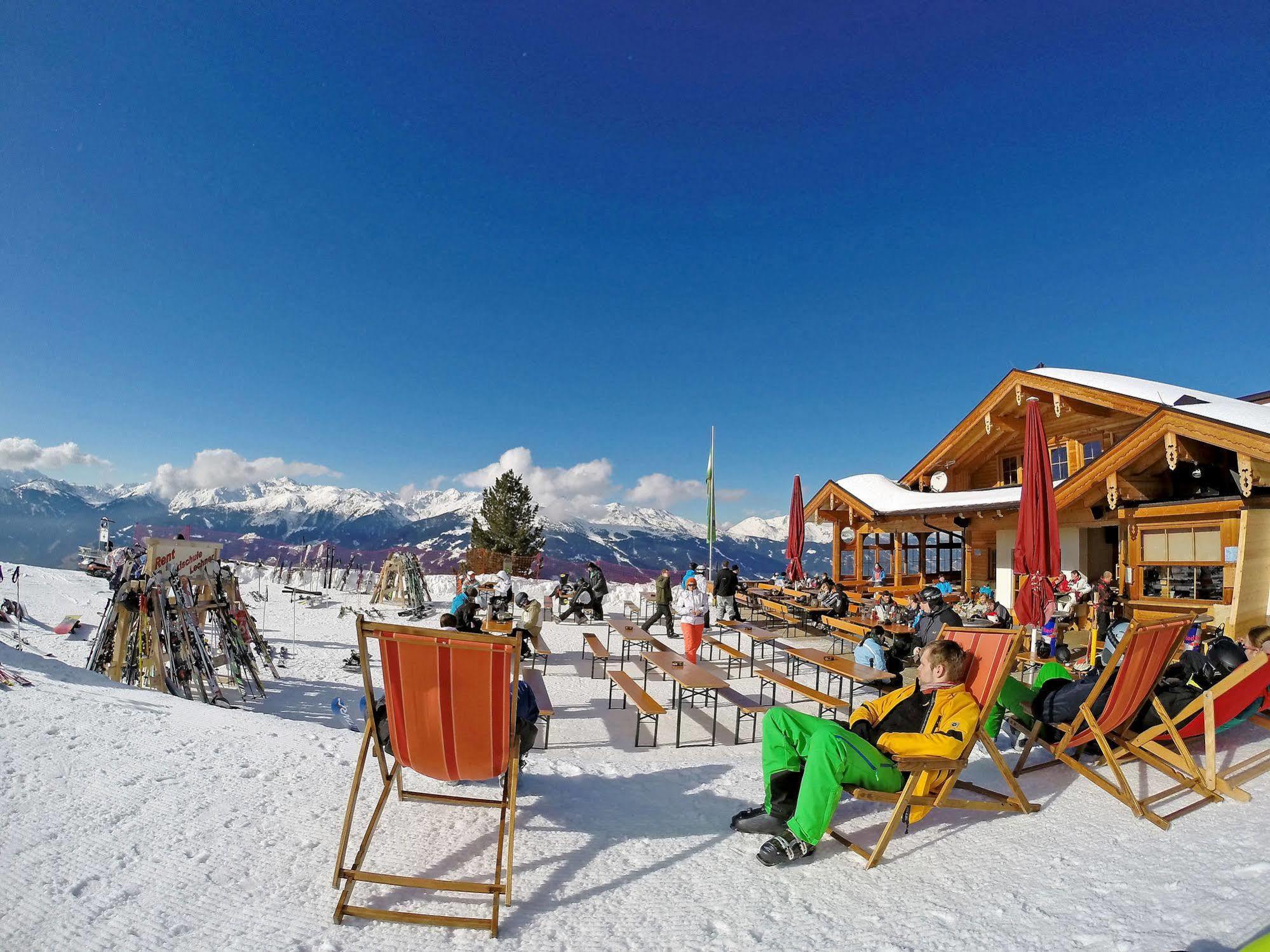 Hotel Eckartauerhof Mayrhofen Bagian luar foto