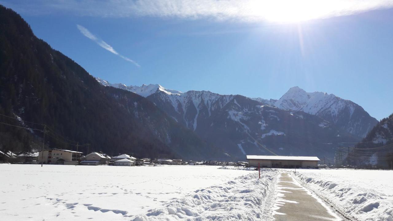 Hotel Eckartauerhof Mayrhofen Bagian luar foto
