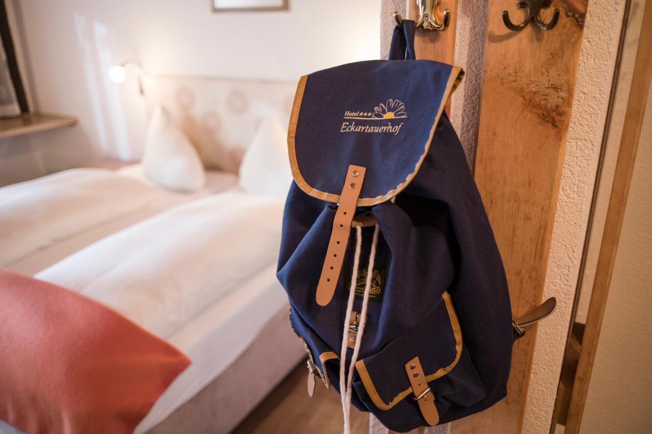 Hotel Eckartauerhof Mayrhofen Bagian luar foto